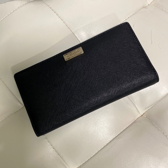 kate spade Handbags - Kate Spade Slim Long Wallet • Black • Credit Card Slots • New